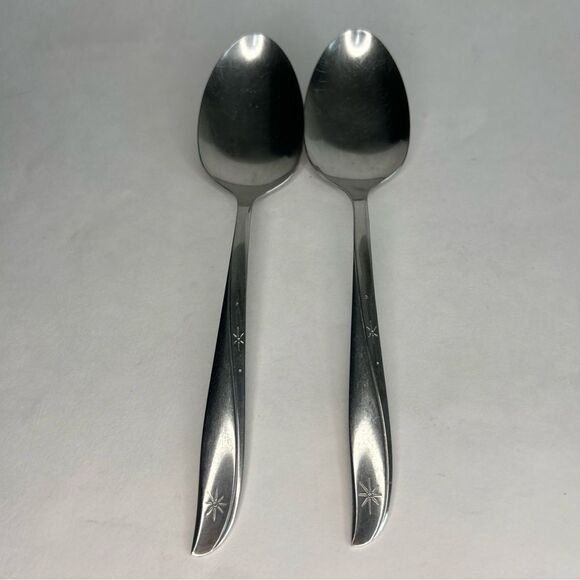 2  Oneida Community Twin Star Serving Spoons  Atomic Starburst MCM Stainless - Picture 1 of 4